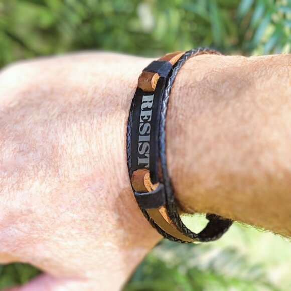 Anti-Trump Unisex Bracelet Patriotic Political Gift for a Combat Veteran. Resist - Picture 5 of 10